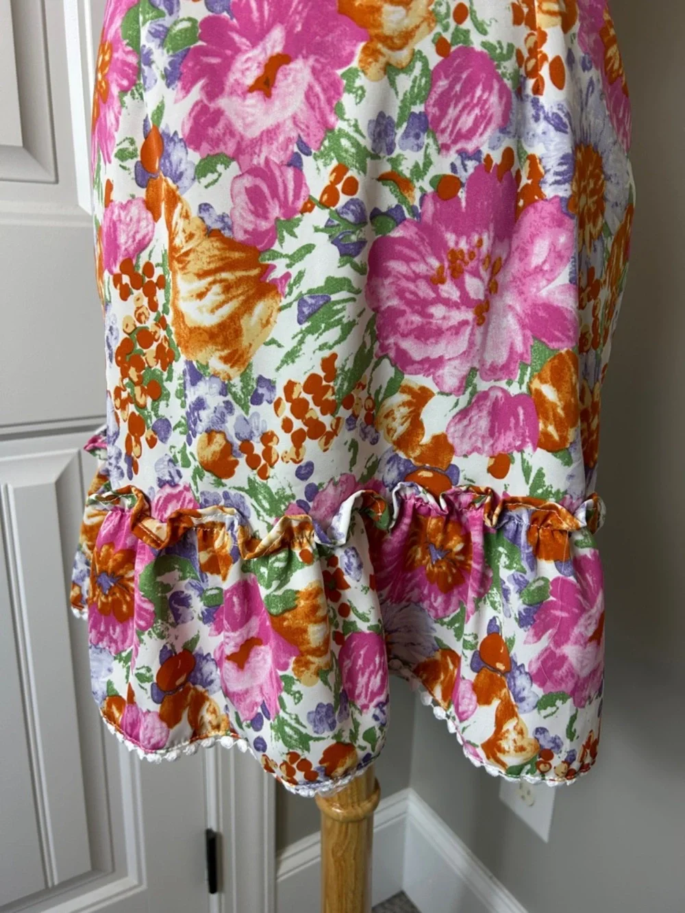 Hello Molly Floral Dress - Picture 3 of 6